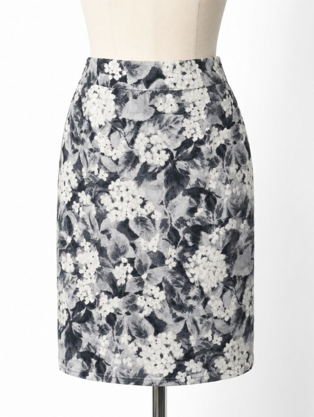 Talbots Gray Ivory Floral Pencil Skirt • Watercolor Print Classic Fit 6P Petite